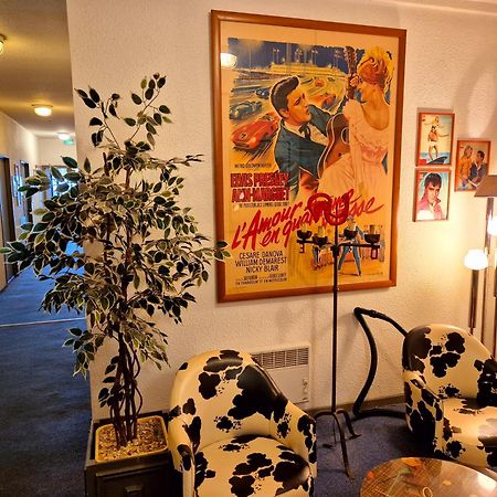 Arche Hotel Виерзон Екстериор снимка