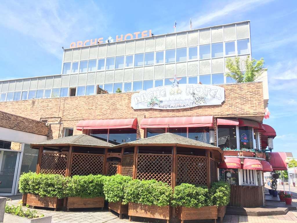 Arche Hotel Виерзон Екстериор снимка