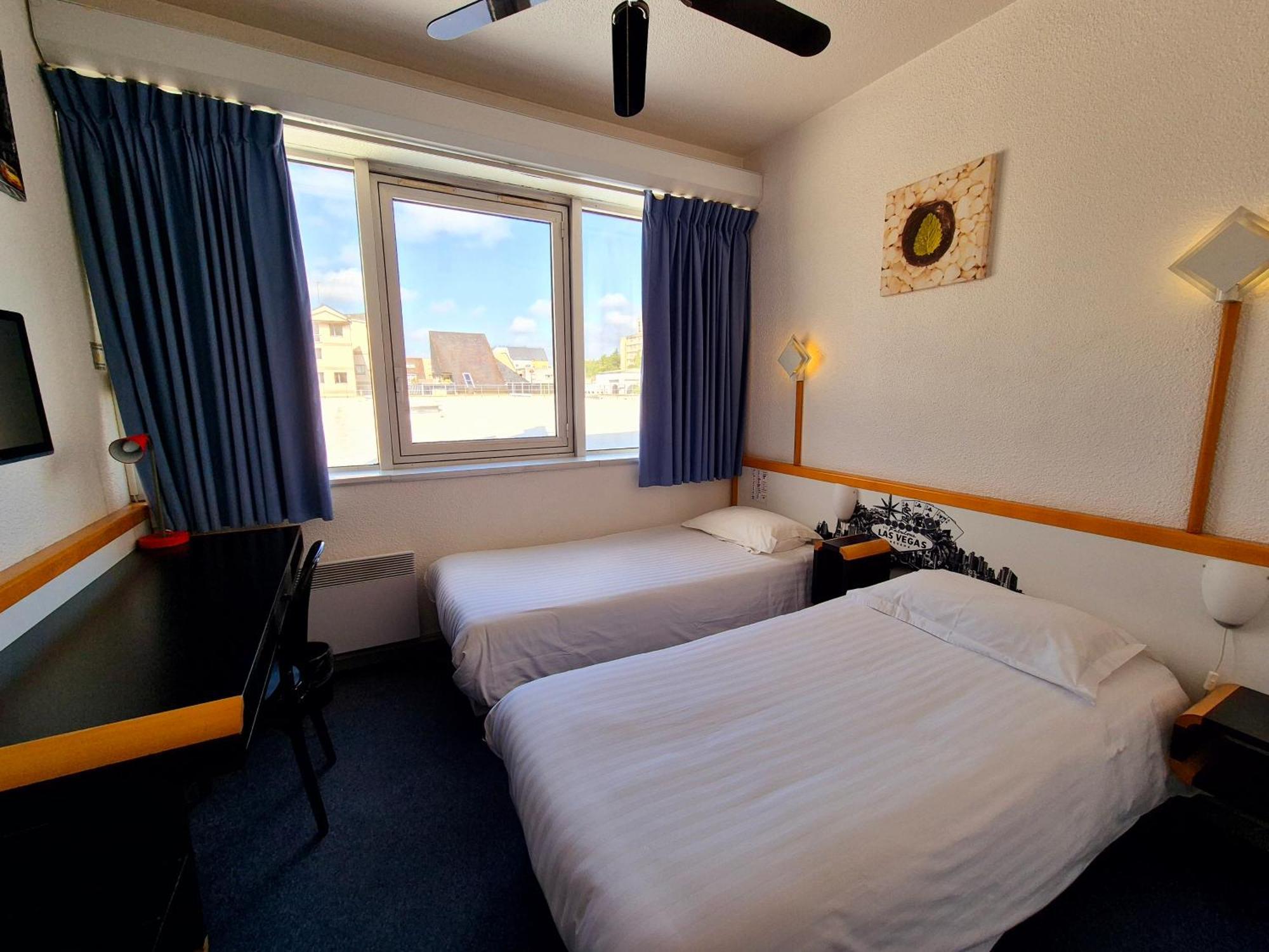 Arche Hotel Виерзон Екстериор снимка
